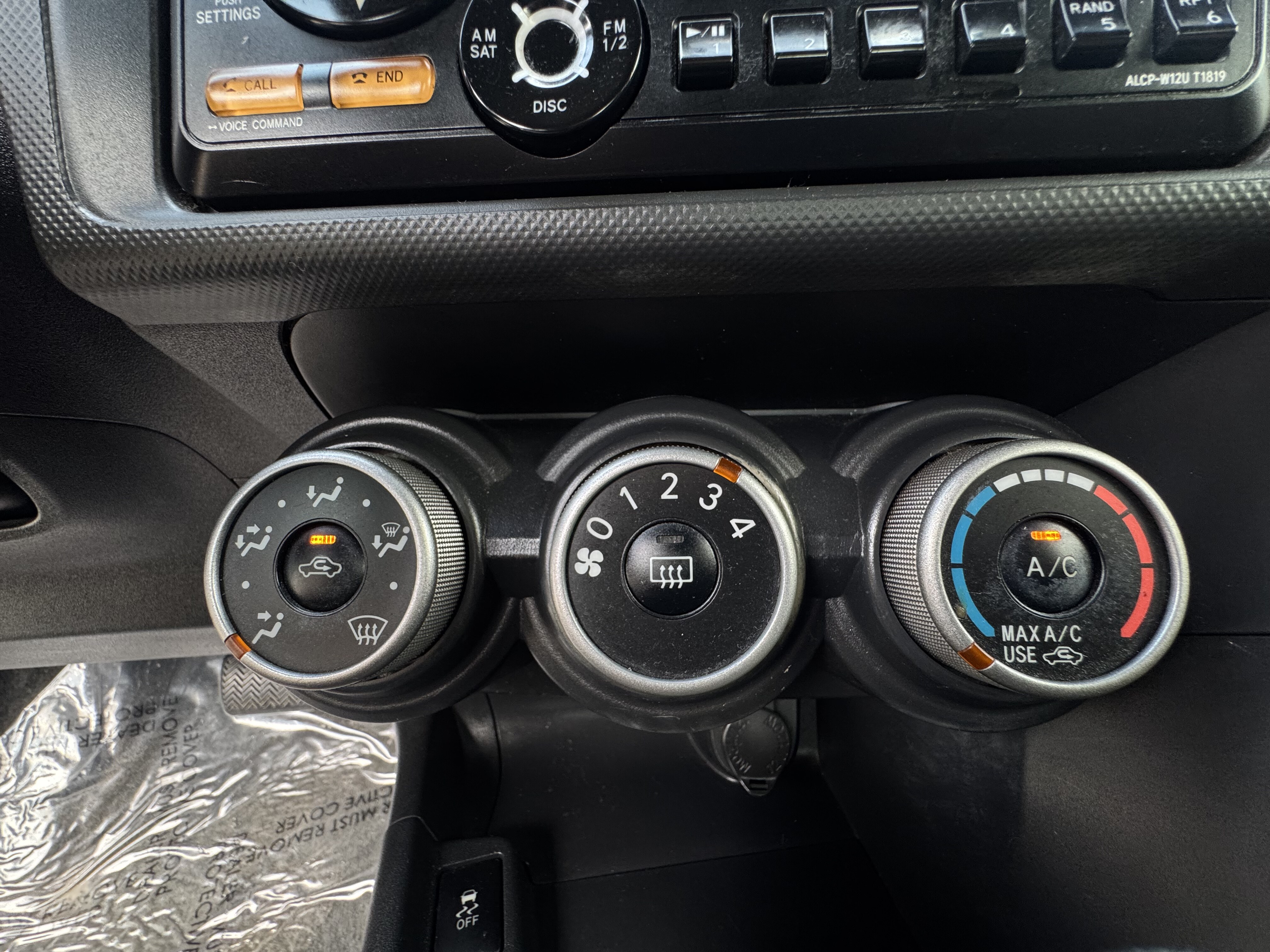 2012 Scion tC-4 Cyl. Liftback 3D - Image 17