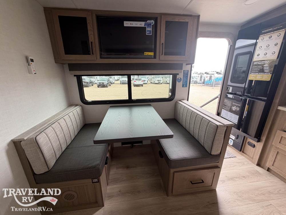 2027 Forest River Rockwood Mini Lite 2515S - Image 13