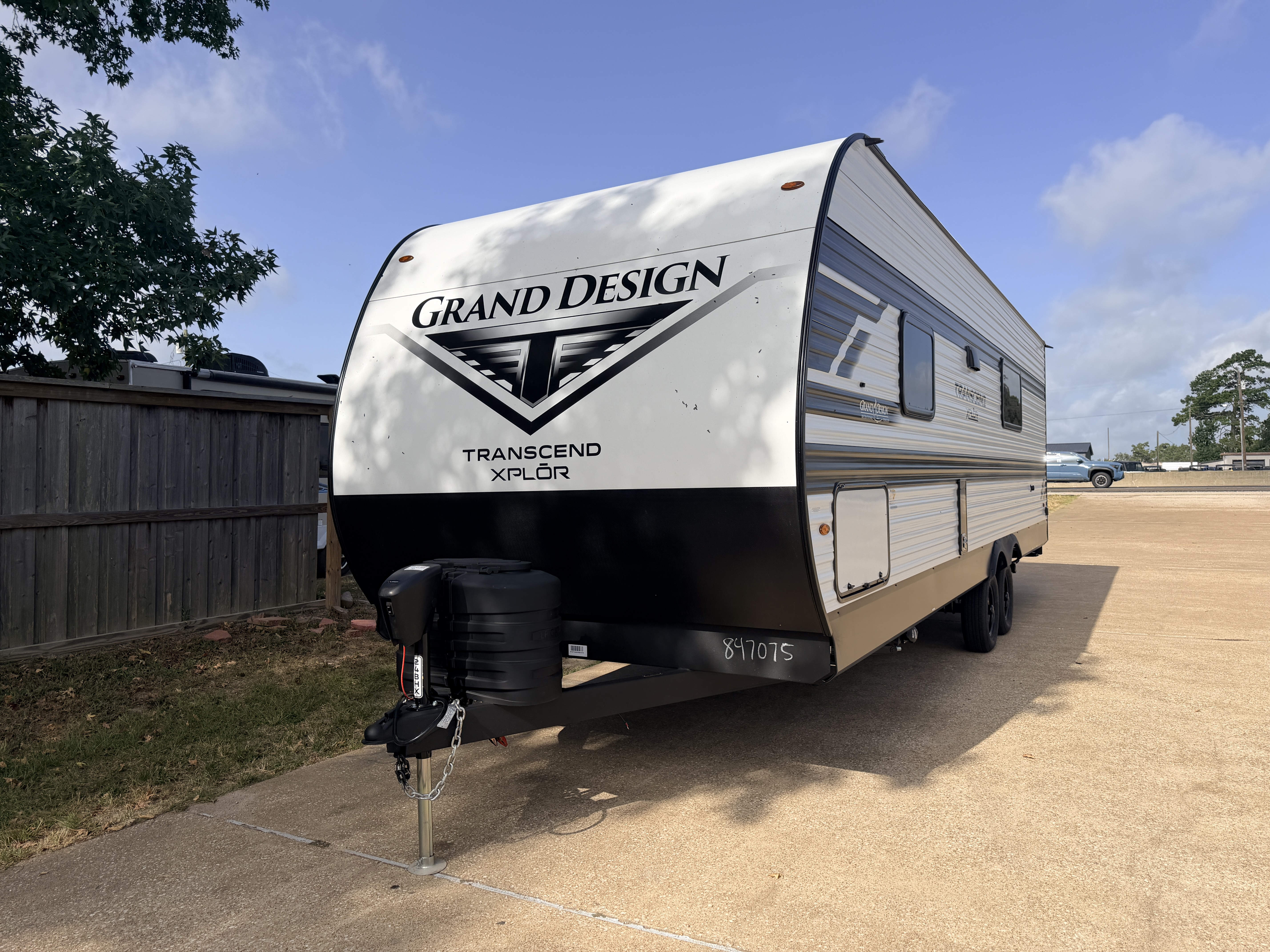 2027 Grand Design Transcend XPLOR 24BHX - Image 3