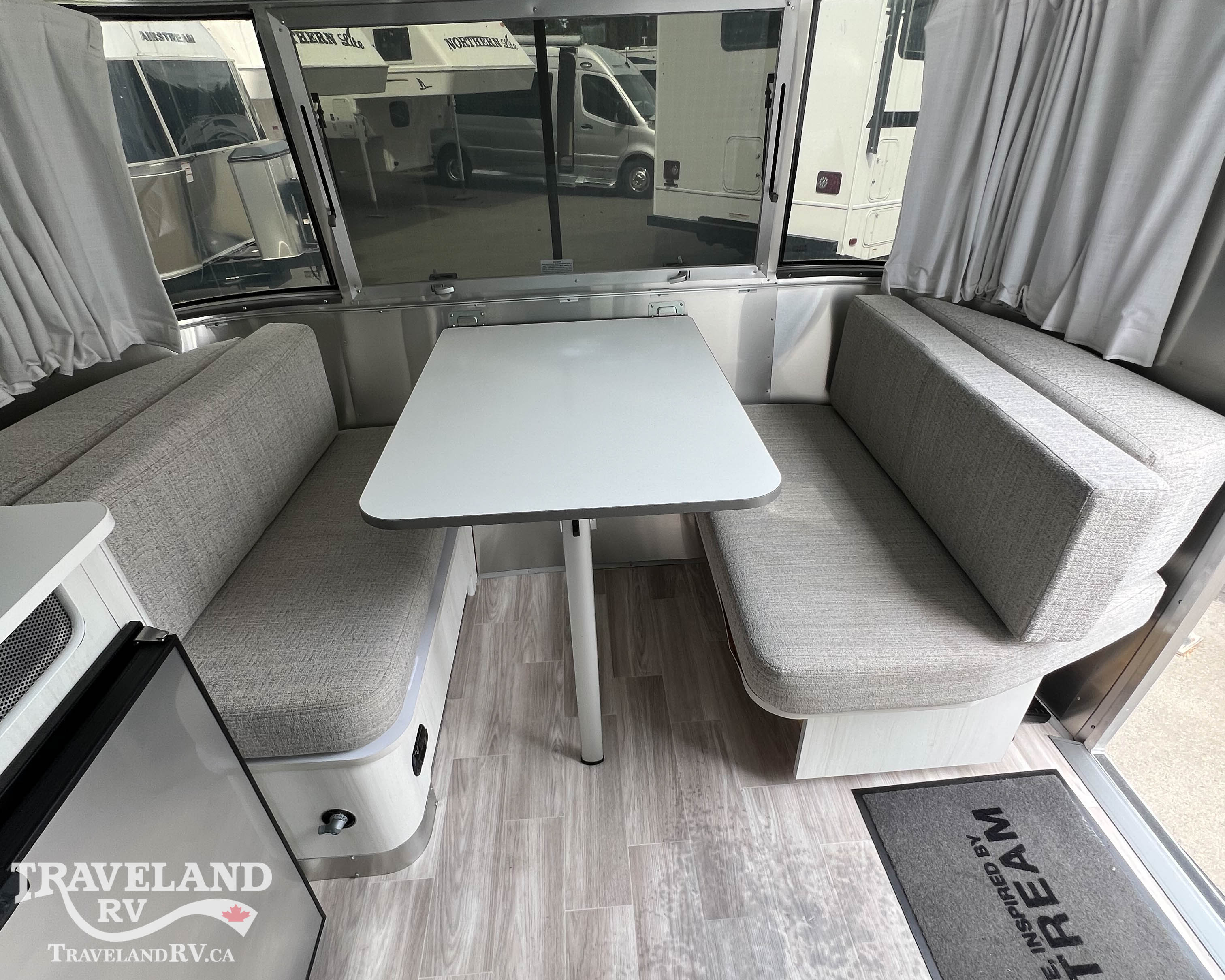 2023 Airstream Bambi 16RB - Image 17