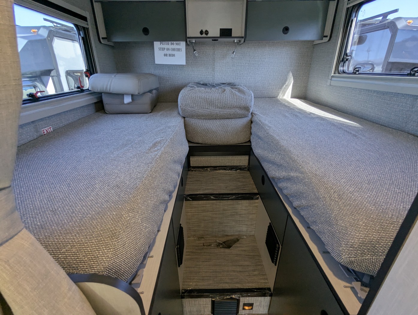2026 Winnebago EKKO Sprinter 23B AWD - ATH Edition - Image 28
