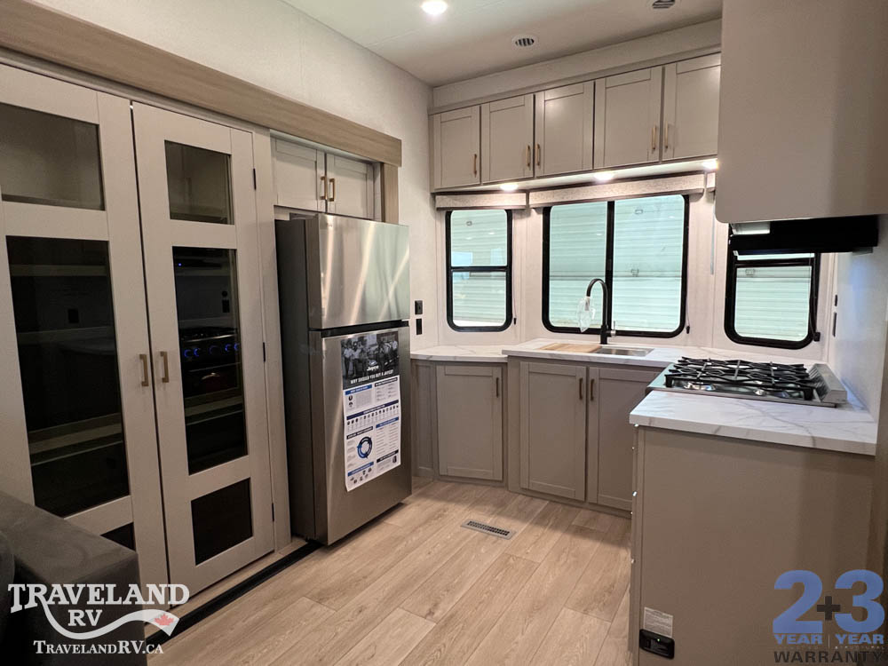 2027 Jayco Jay Flight Bungalow 404LOFT - Image 19