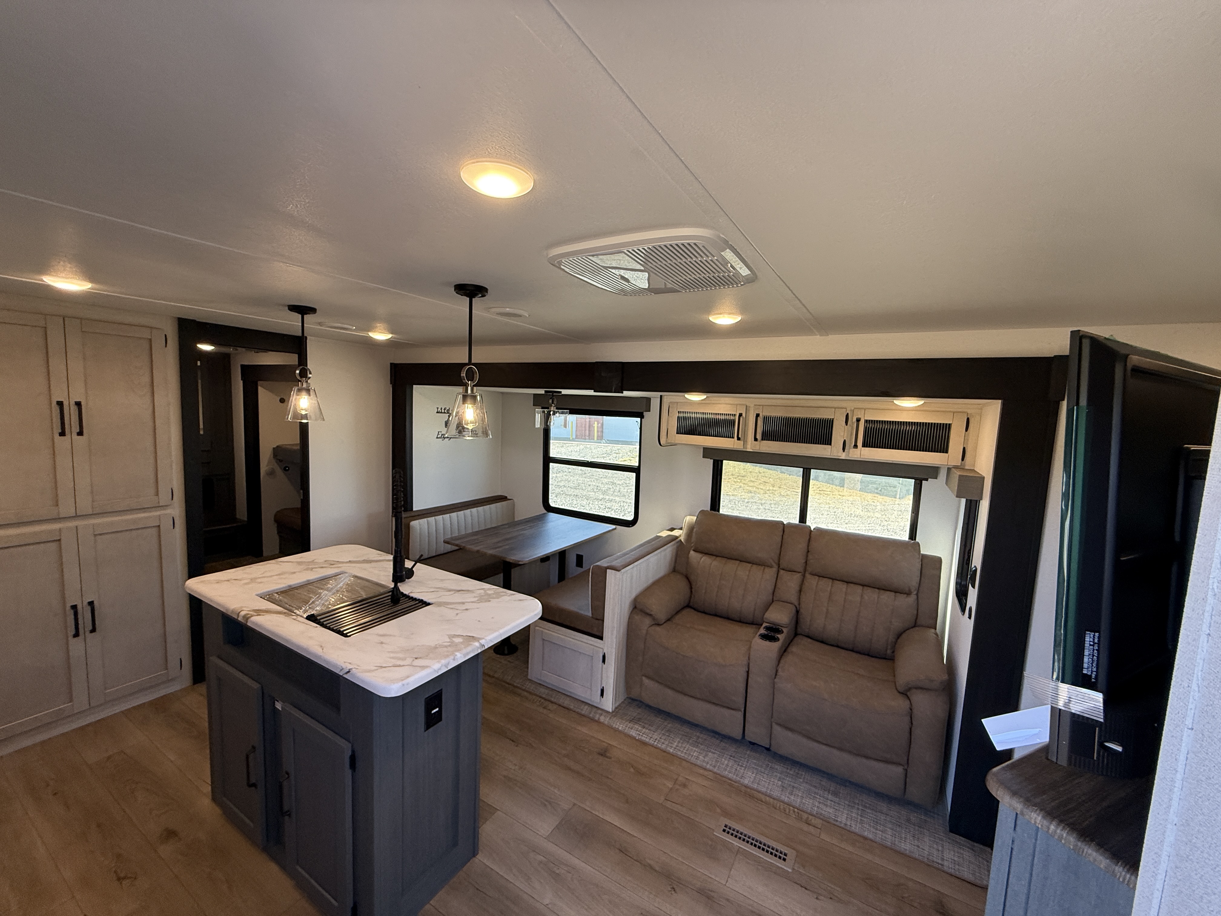 2026 Forest River Puma 32BH2B - Image 22
