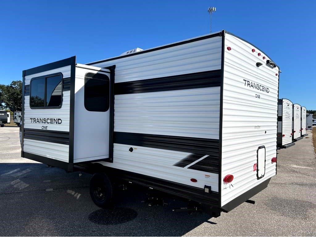 2026 GRAND DESIGN TRANSCEND 161BH - Image 6