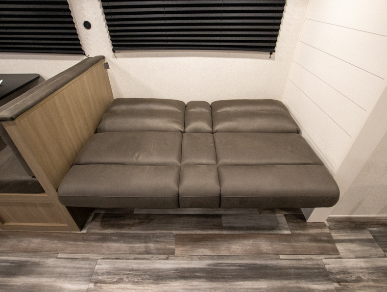 2026 Jayco Jay Flight SLX 261BHS - Image 7