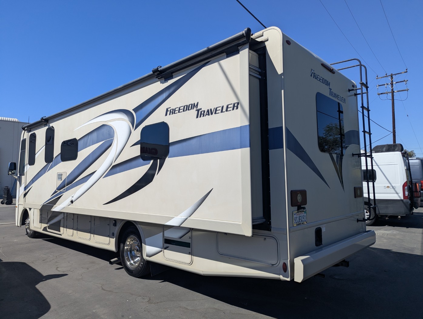 2021 Thor Motor Coach Freedom Traveler A30 - Image 5