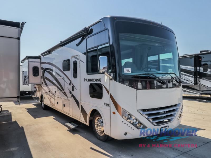 2020 THOR MOTOR COACH 35M - Image 1