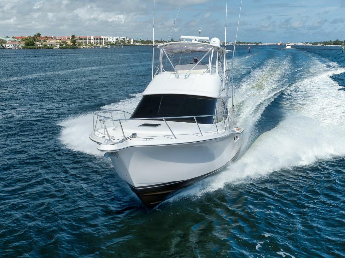 2015 Tiara Yachts Tiara 390 Convertible - Image 7