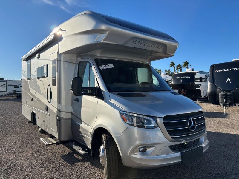 2026 Entegra Coach Qwest 25L - Image 1