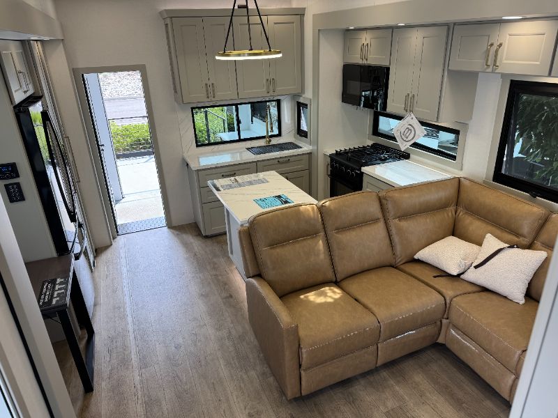2026 Brinkley RV Model G 3250 - Image 22