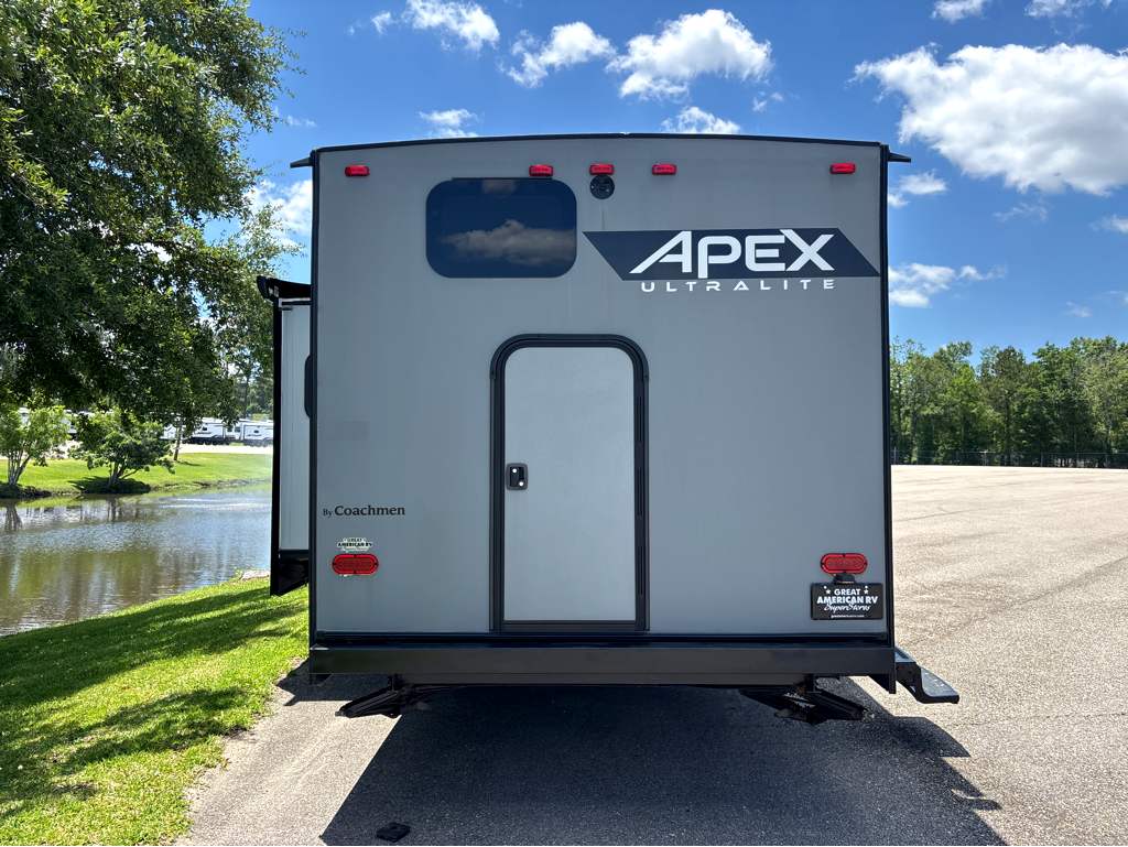2022 COACHMAN APEX 290BHS - Image 5