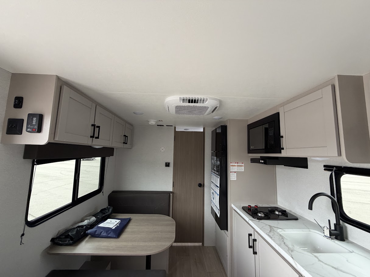 2027 JAYCO JAY FLIGHT 175FQ - Image 9