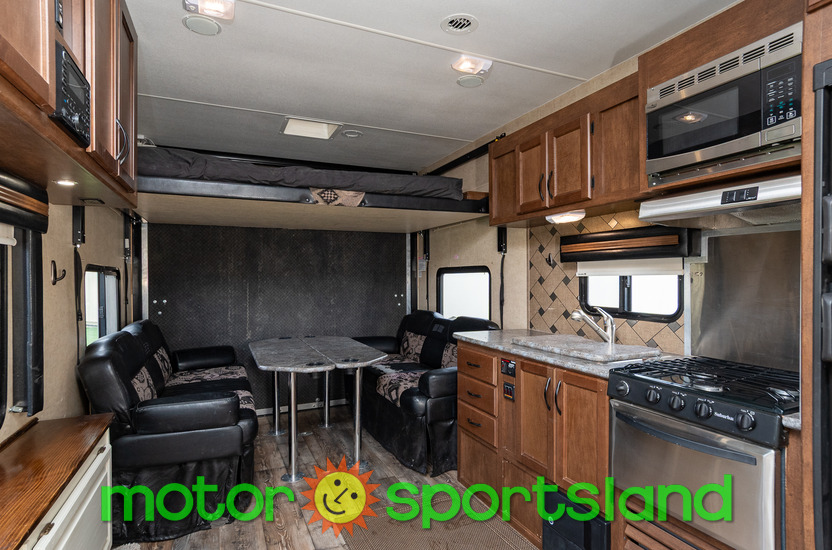 2017 Pacific Coachworks Sandsport 25FBX - Image 14