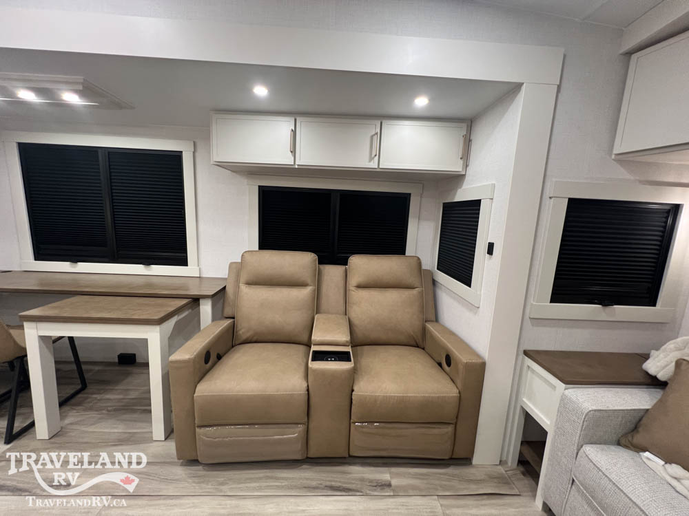 2027 Brinkley RV Model Z 3610 - Image 10