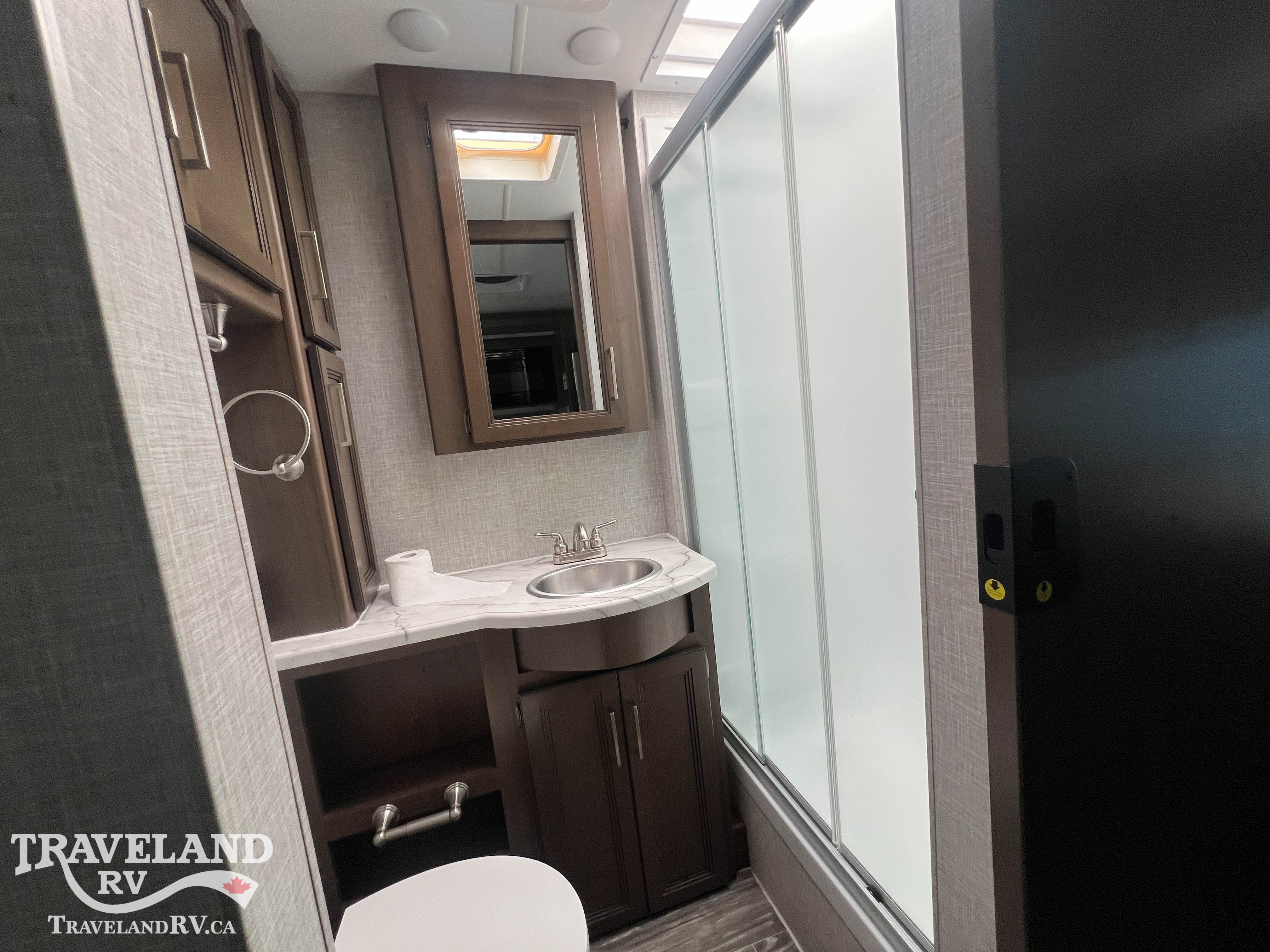 2022 Thor Motor Coach Hurricane 29M - Image 30