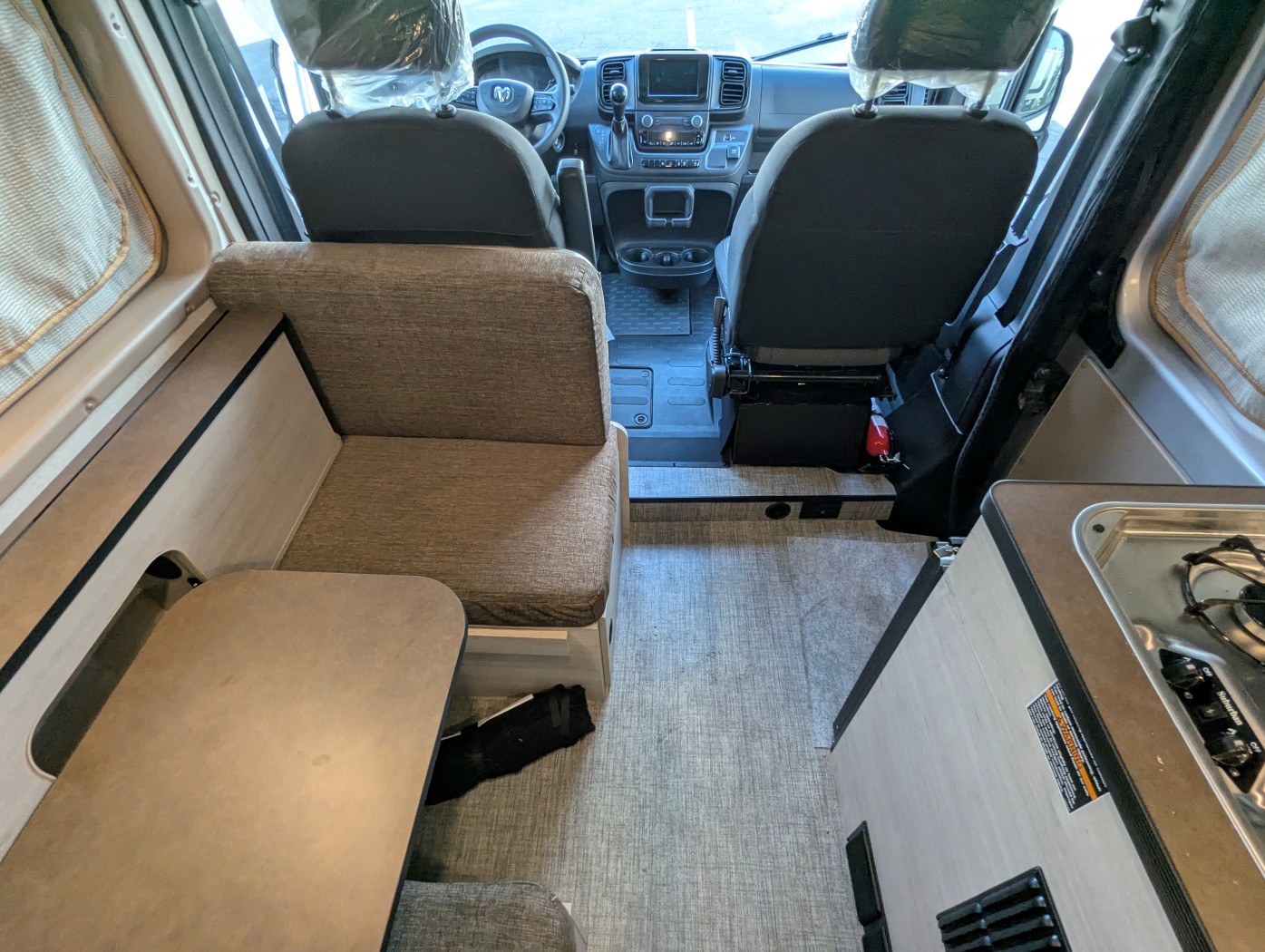 2027 Winnebago Solis Pocket 36A - Image 20
