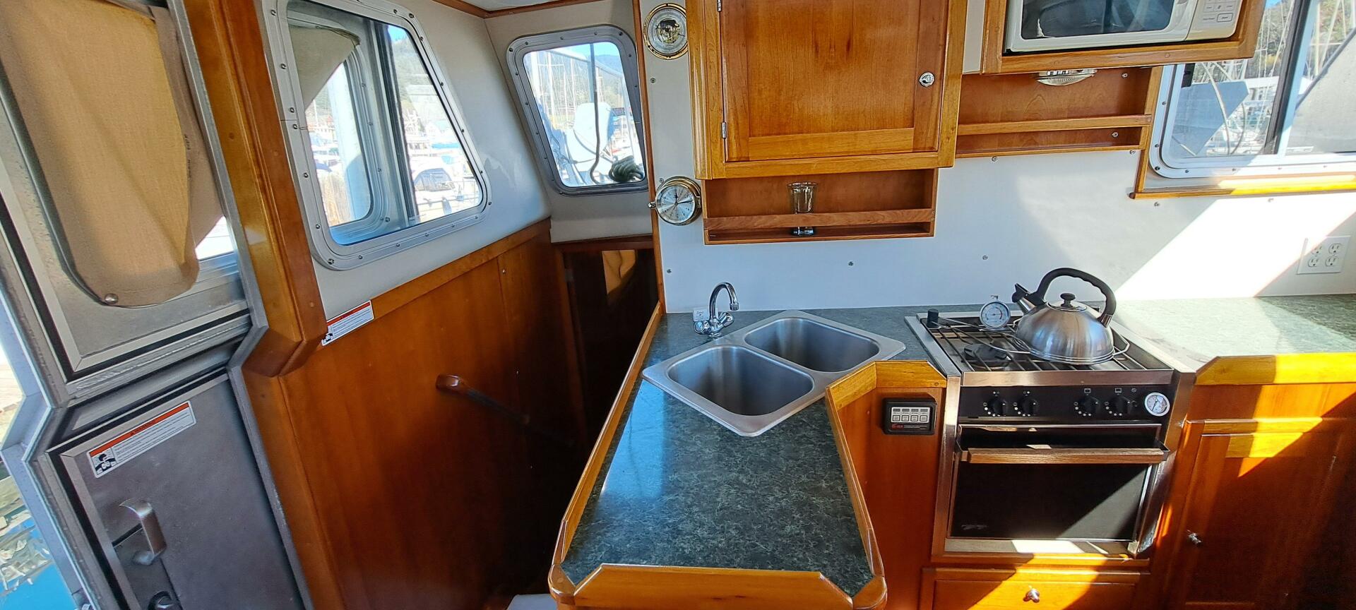 1999 Rozema Boat Works - Image 7