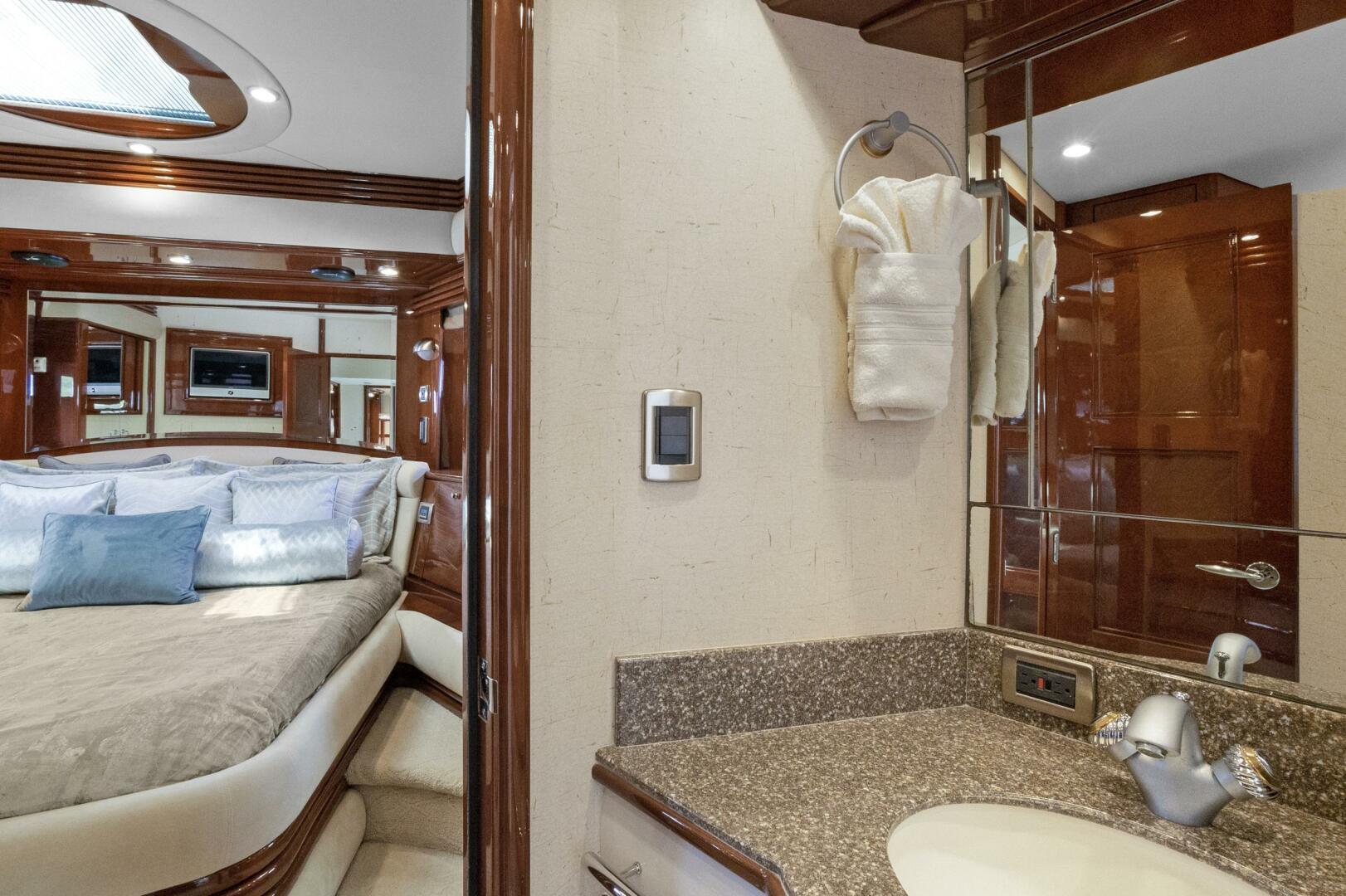 2008 Marquis 690 - Image 36