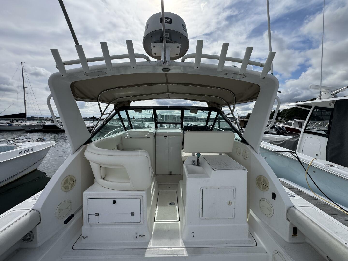 1999 Tiara Yachts 2900 Open - Image 12