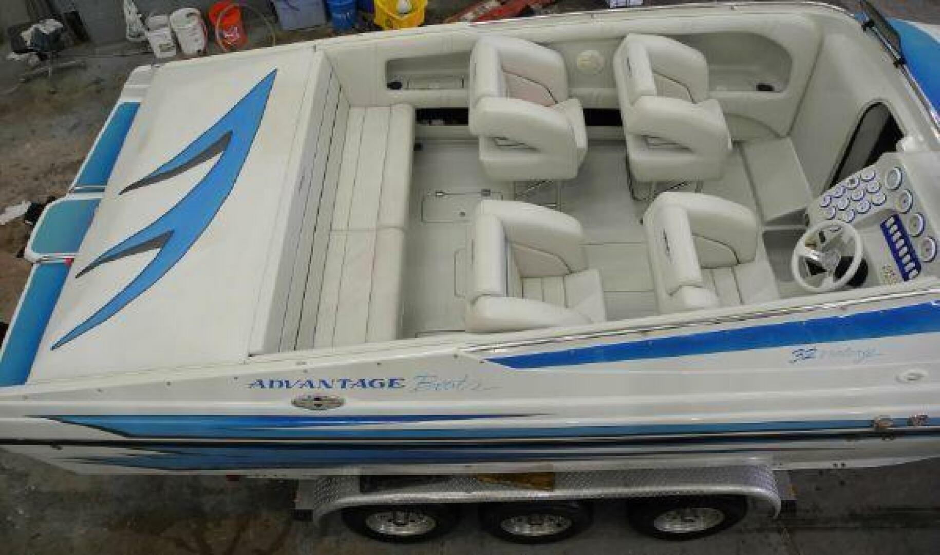 2002 Advantage - Image 5