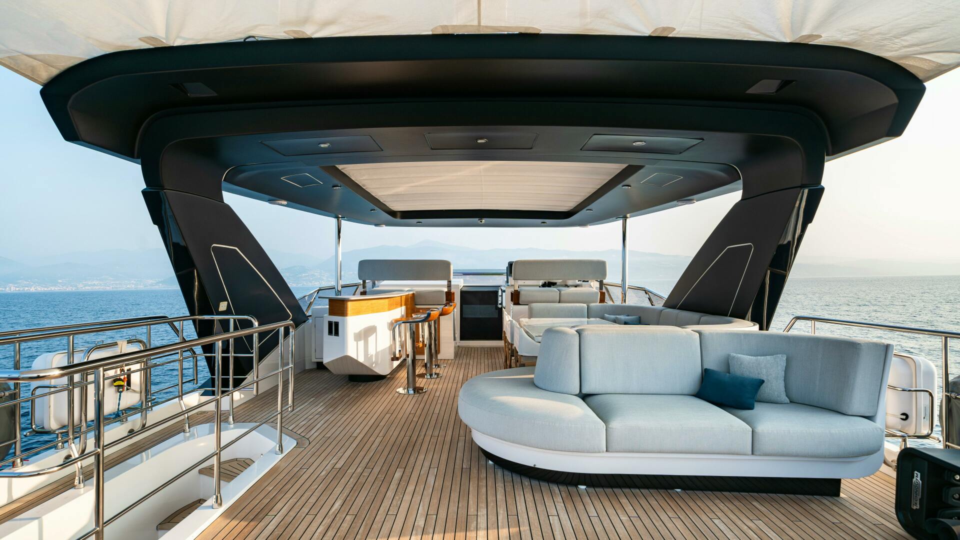 2020 Azimut Grande 27M Base - Image 12
