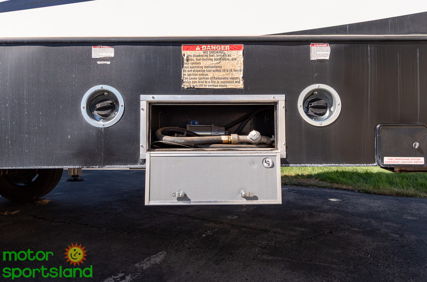 2018 Keystone Fuzion 417 - Image 15