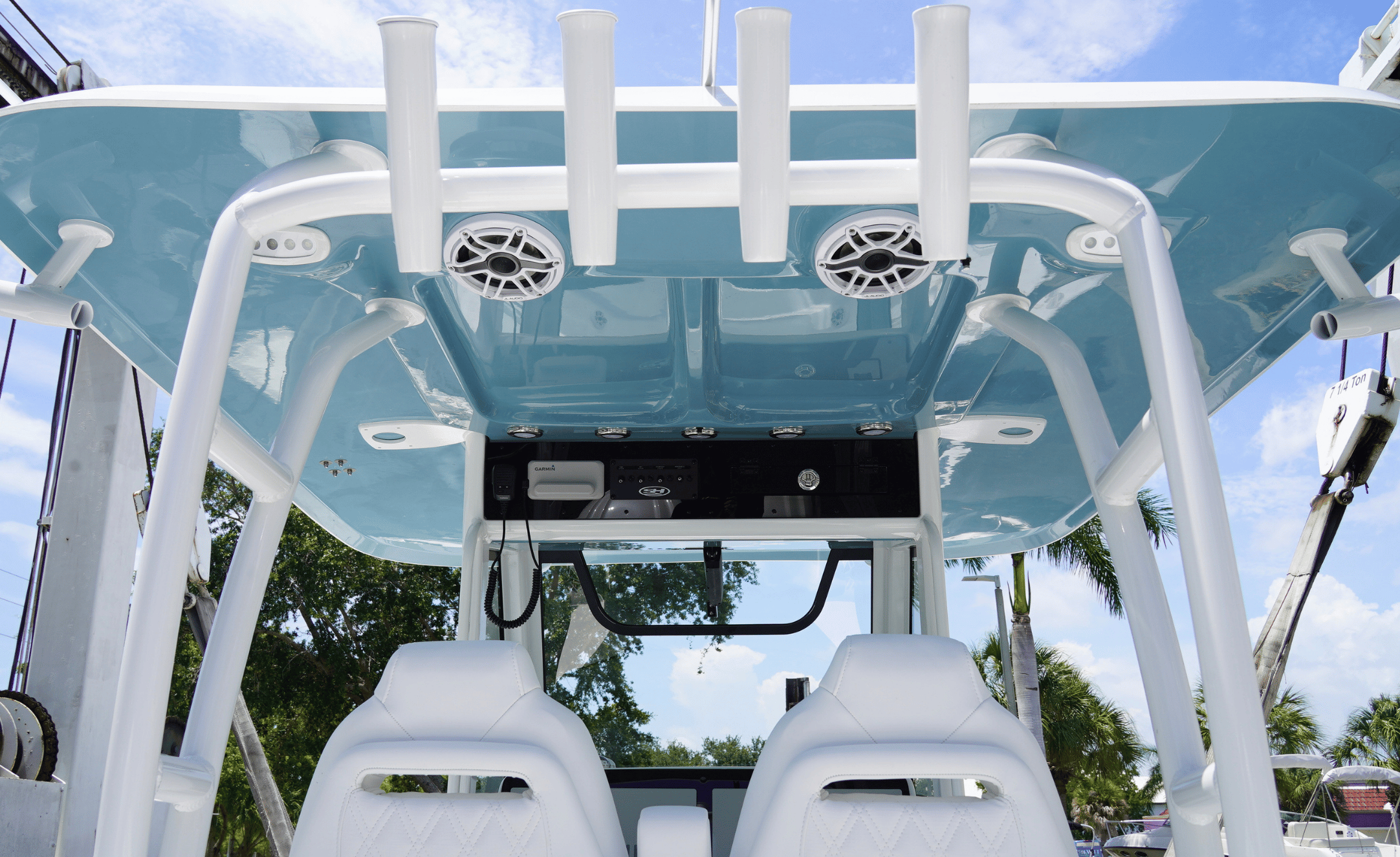 2027 SEA HUNT GAMEFISH 28CB - Image 27