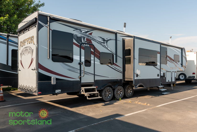 2016 Keystone Raptor 398TS - Image 5