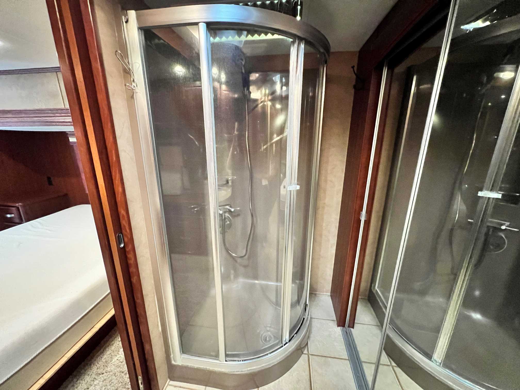 2010 Carriage Carri-Lite 37MSTR - Image 27