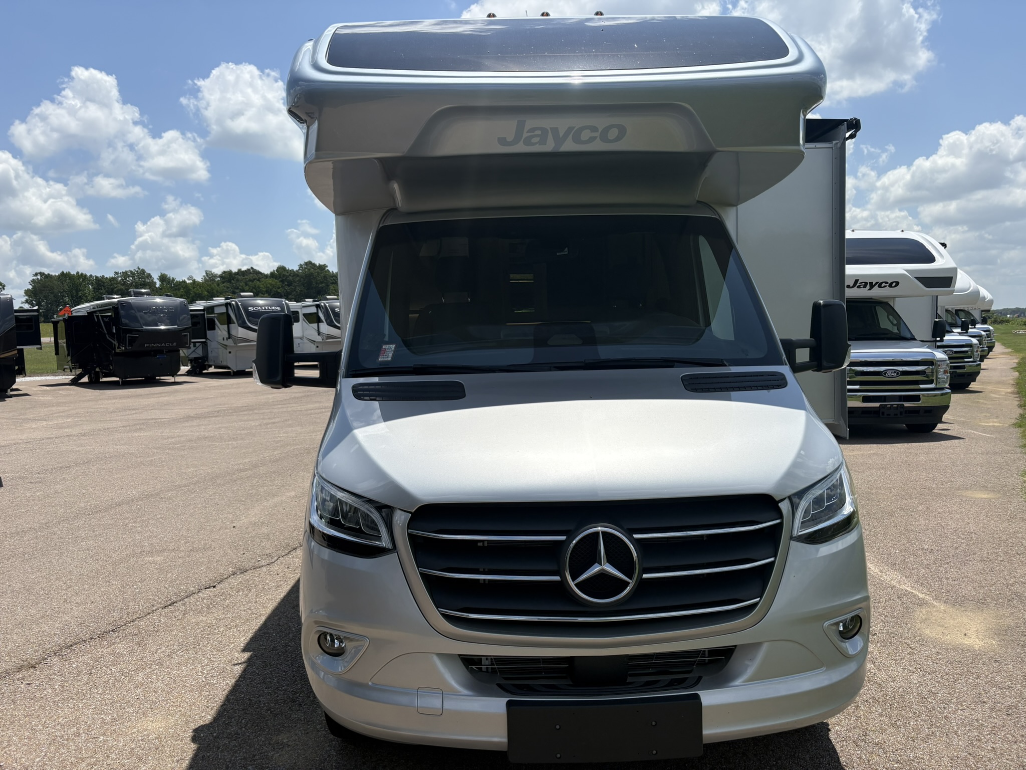 2027 JAYCO MELBOURNE PRESTIGE 25LP - Image 8