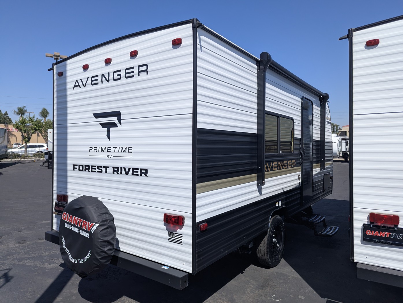 2026 Prime Time Avenger LT 16RBX - Image 5