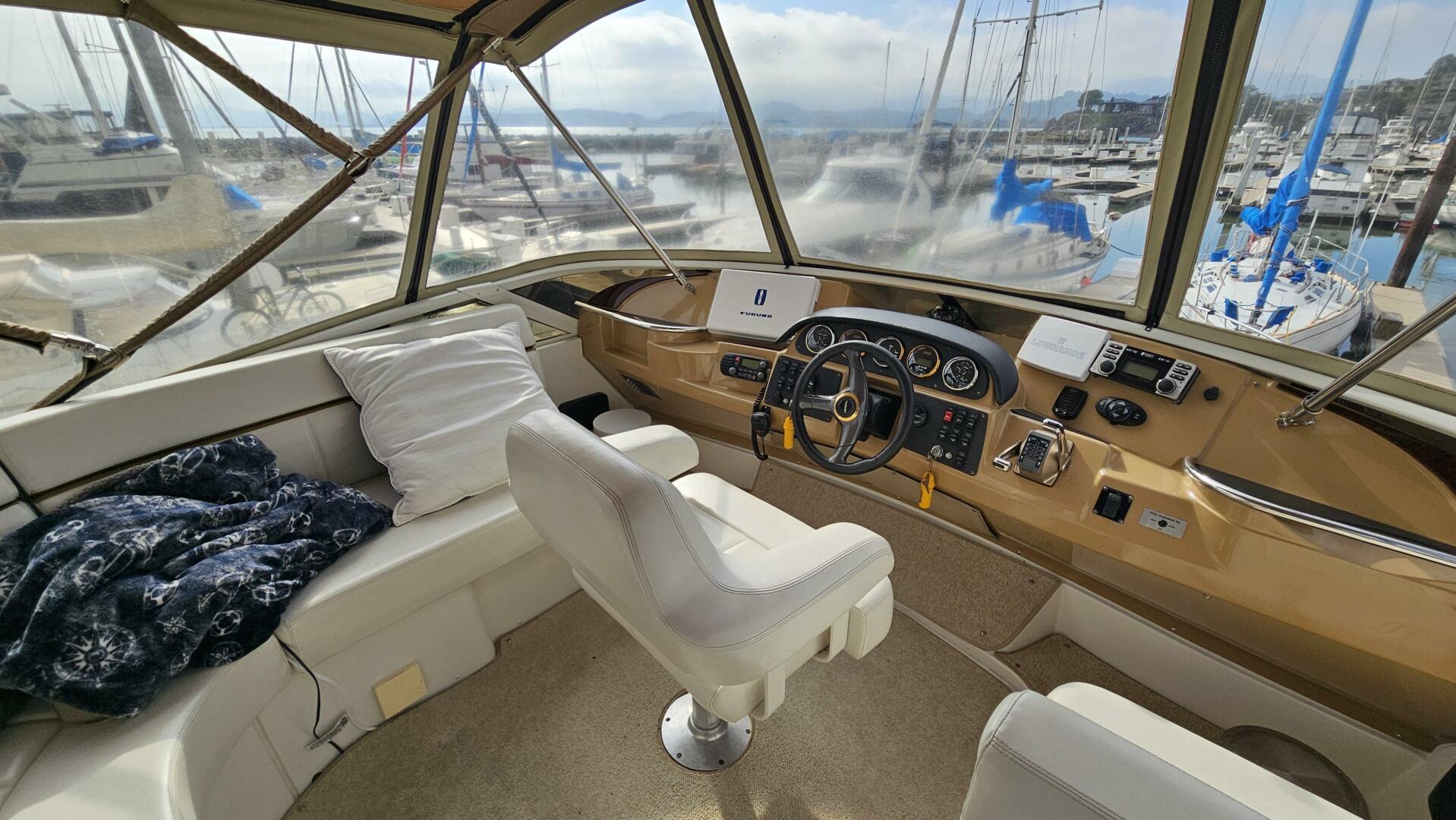 2002 Carver - Image 6