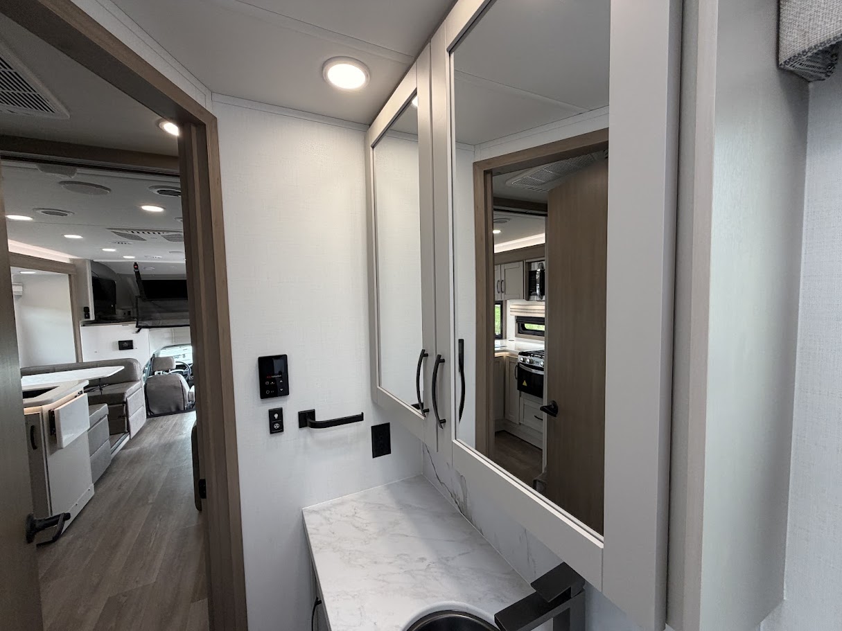 2027 JAYCO GREYHAWK XL 32U - Image 55