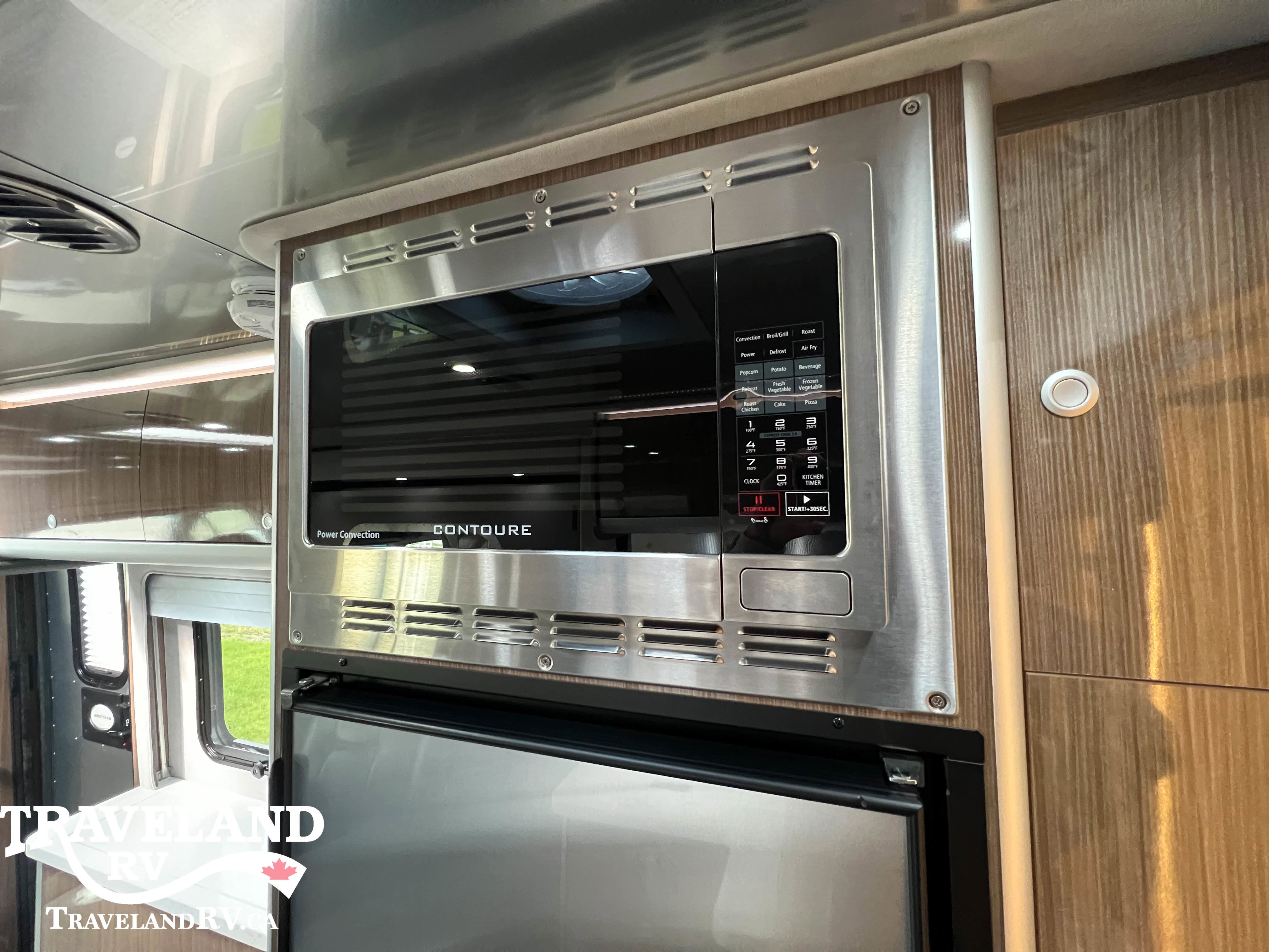 2019 Airstream Atlas Murphy Suite - Image 15