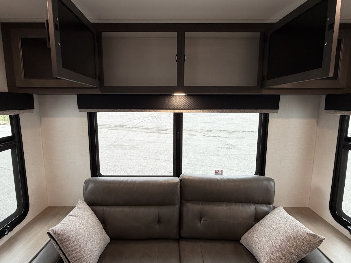 2026 VENTURE RV SPORTTREK 343VIK - Image 22