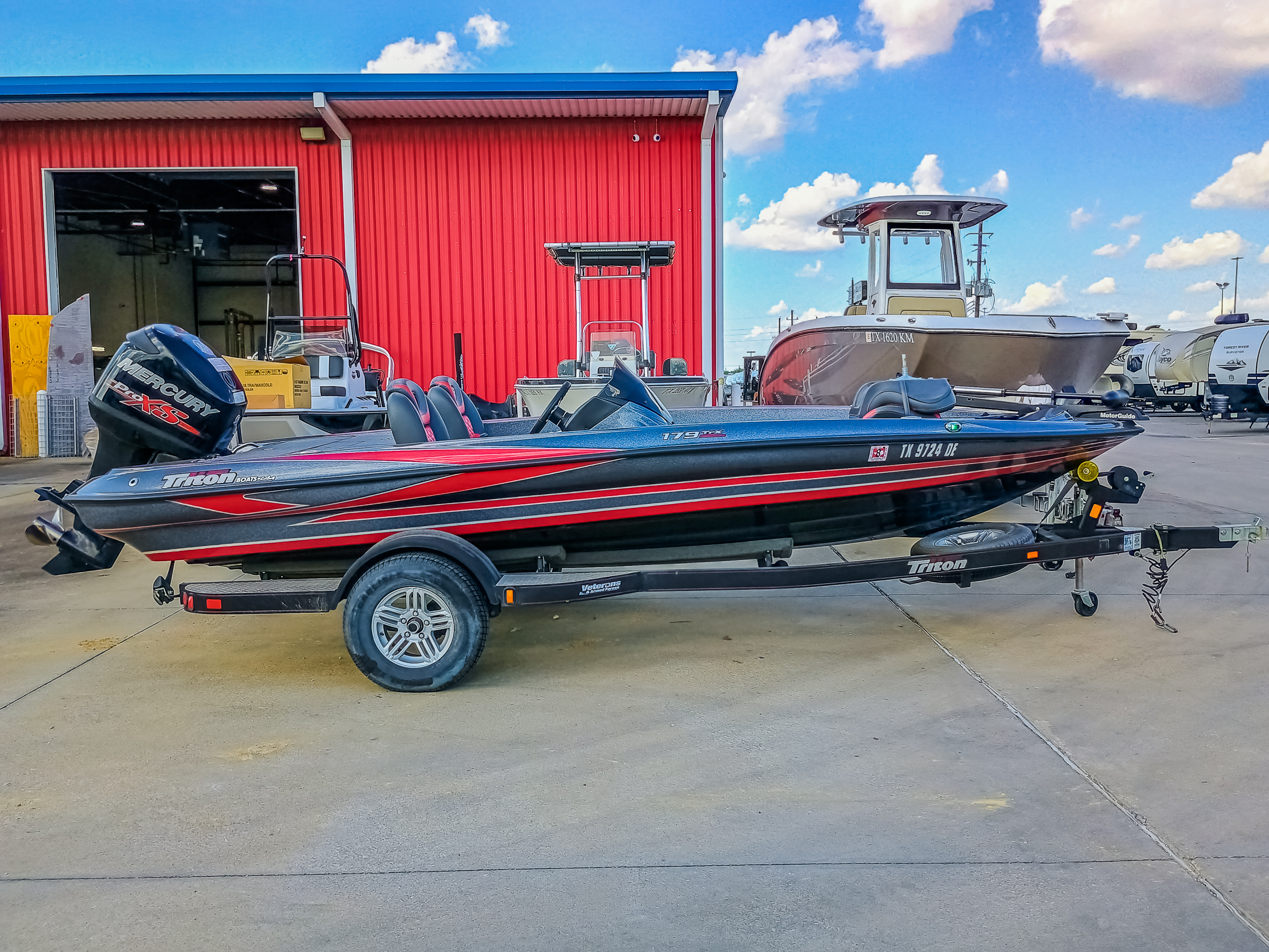 2016 TRITON 179 TRX - Image 8