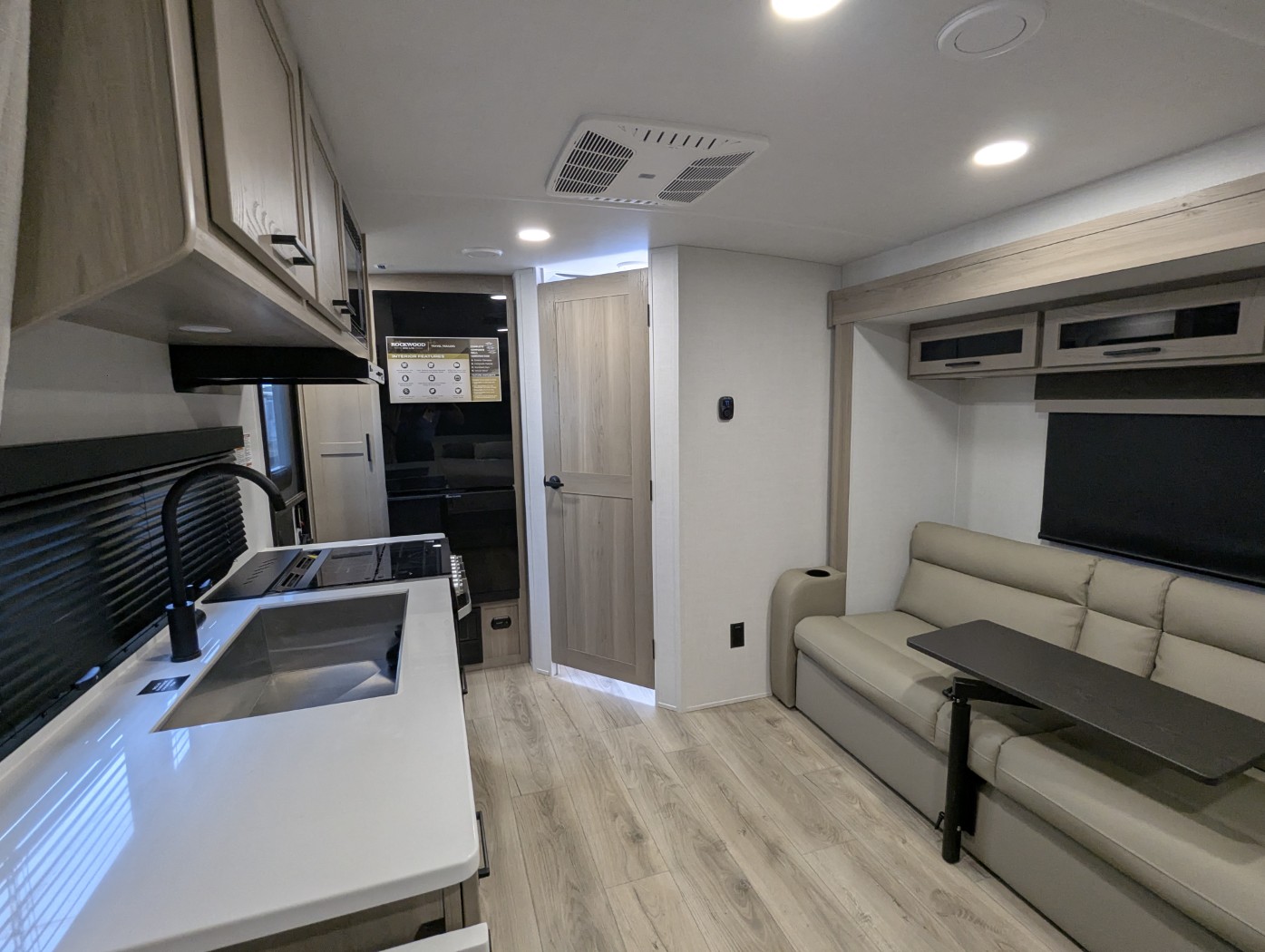 2026 Forest River Rockwood Mini Lite 2109S - Image 15