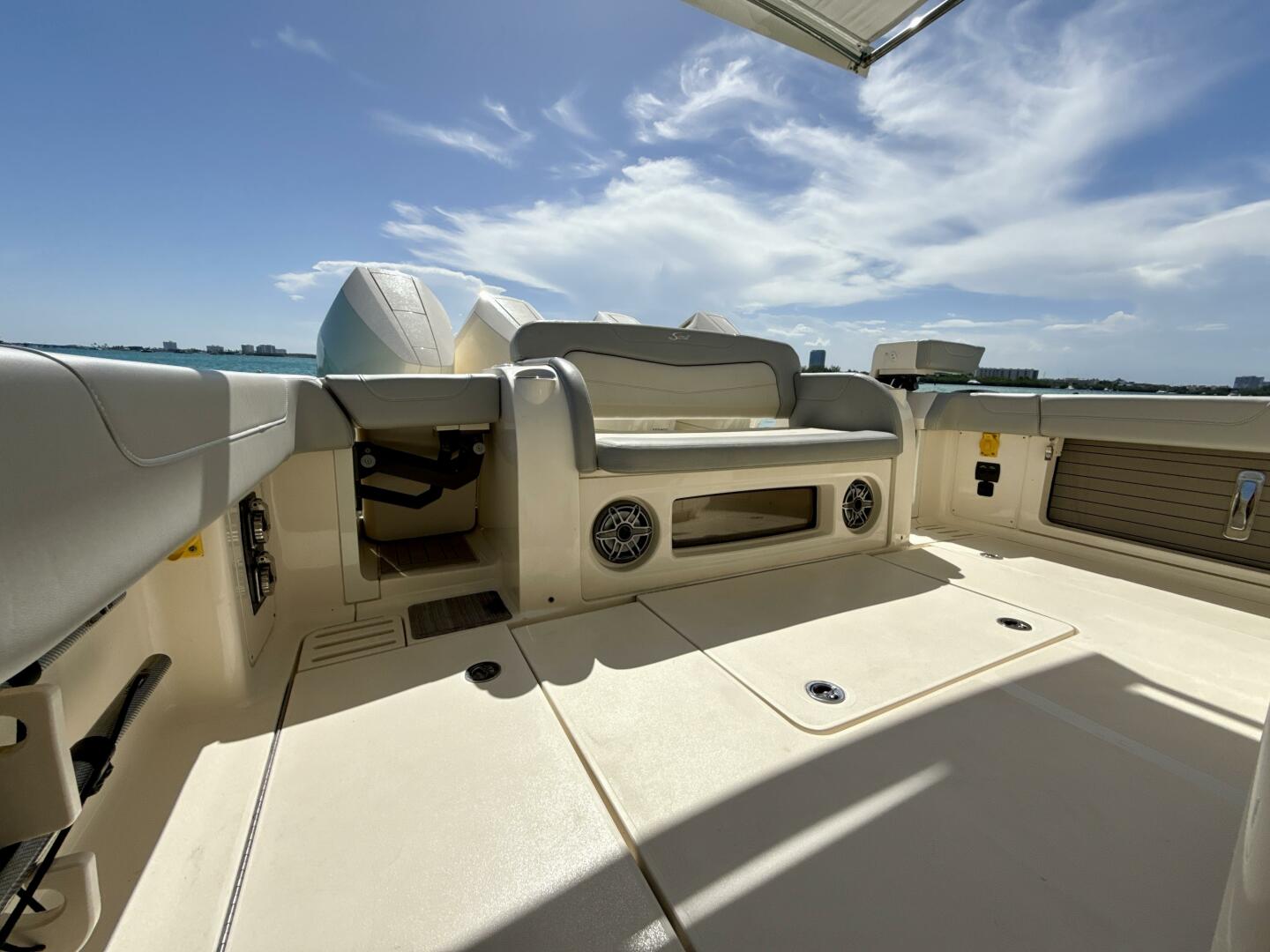 2021 Scout 425 LXF - Image 20