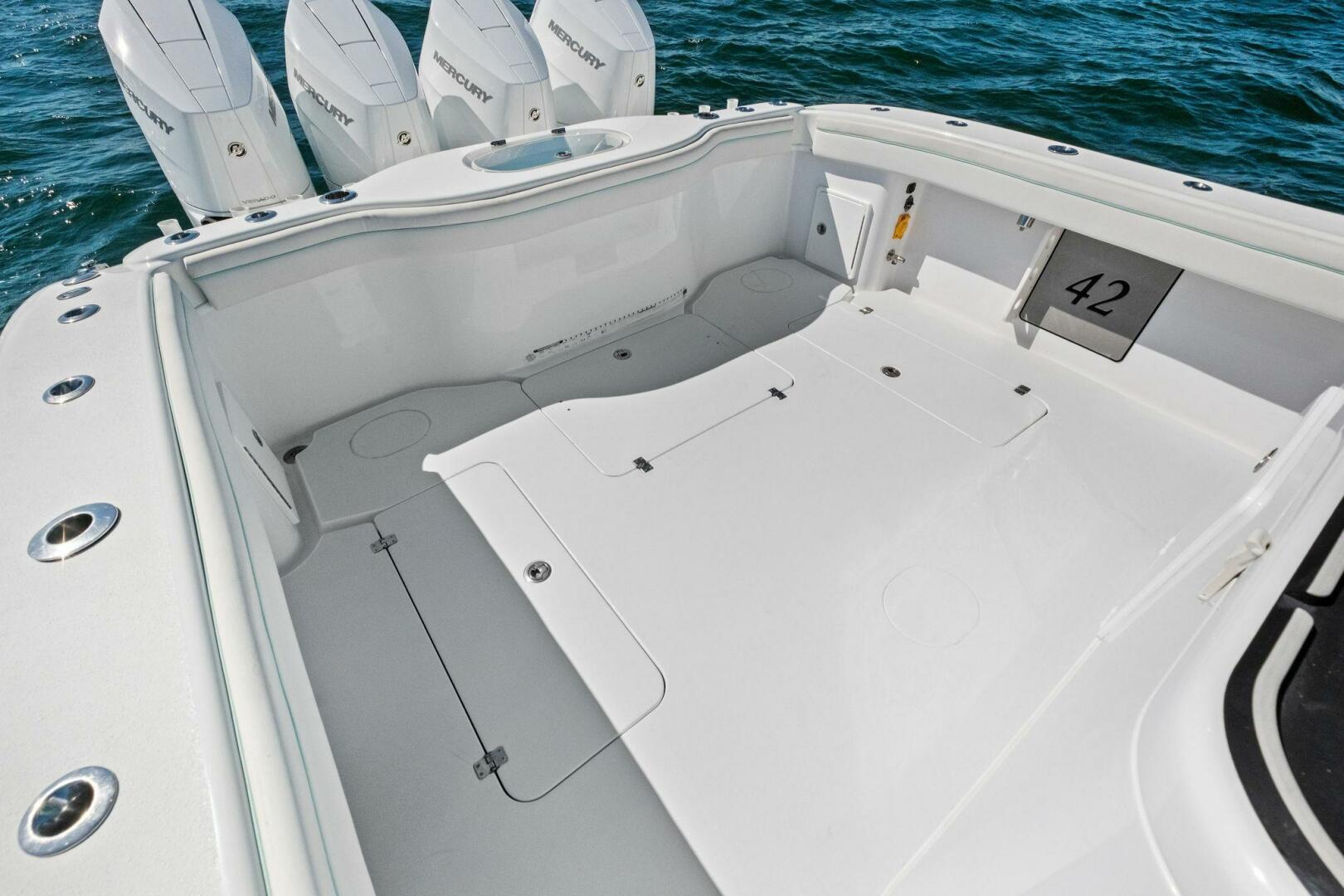 2017 Yellowfin 42 Offshore - Image 17