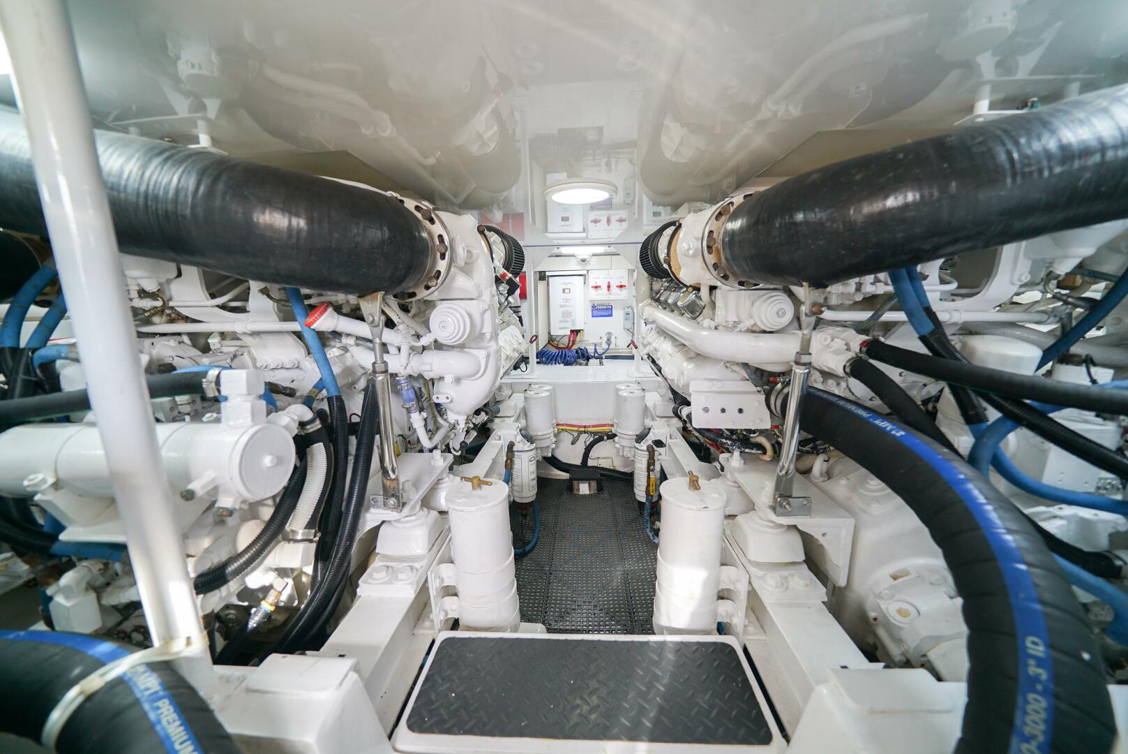 2007 Viking 45 Convertible - Image 53