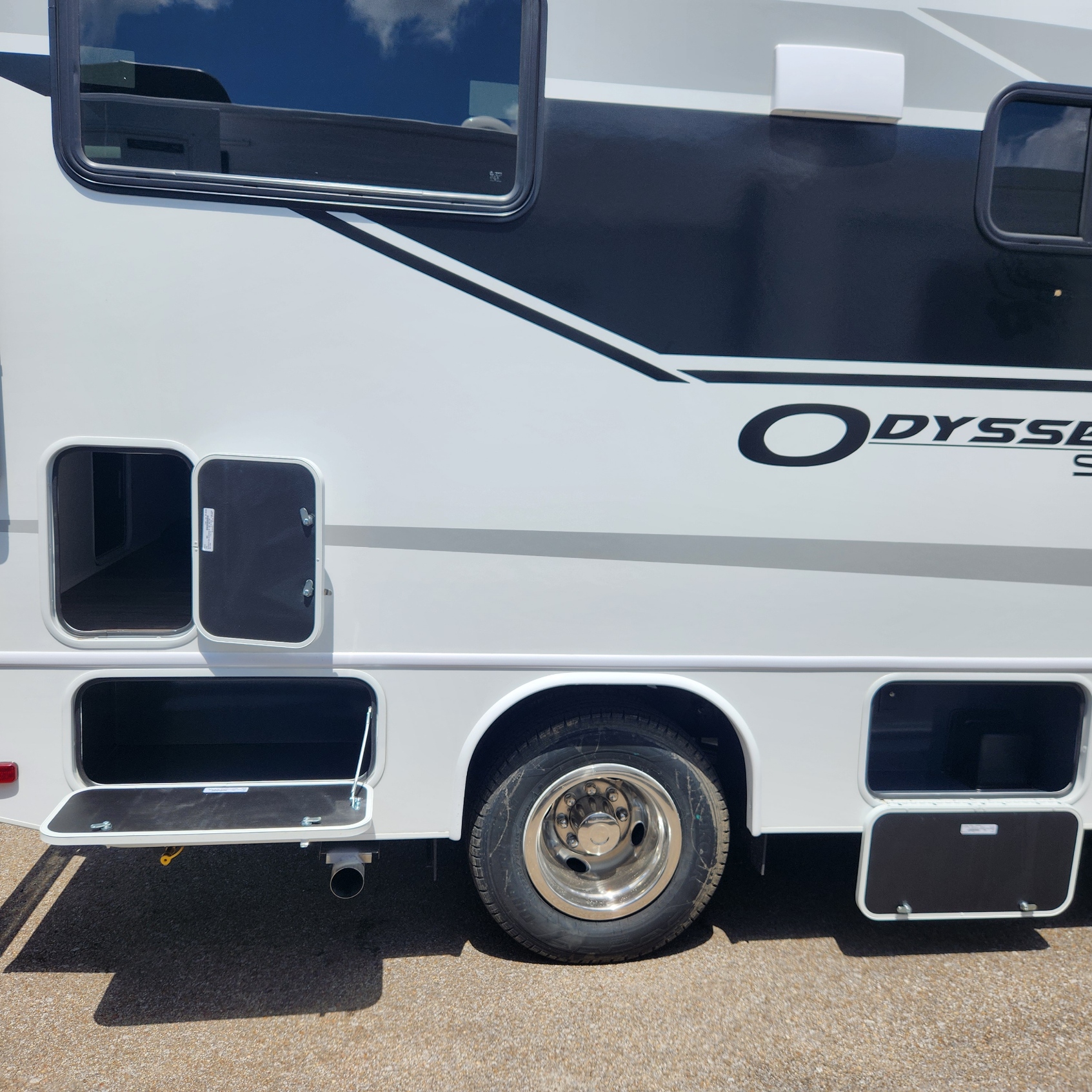 2027 ENTEGRA COACH ODYSSEY SE 20LF - Image 5