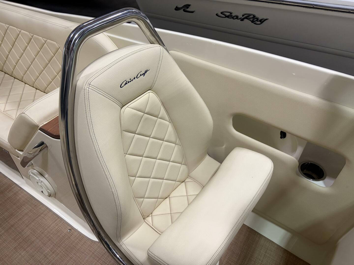 2020 Chris-Craft - Image 26