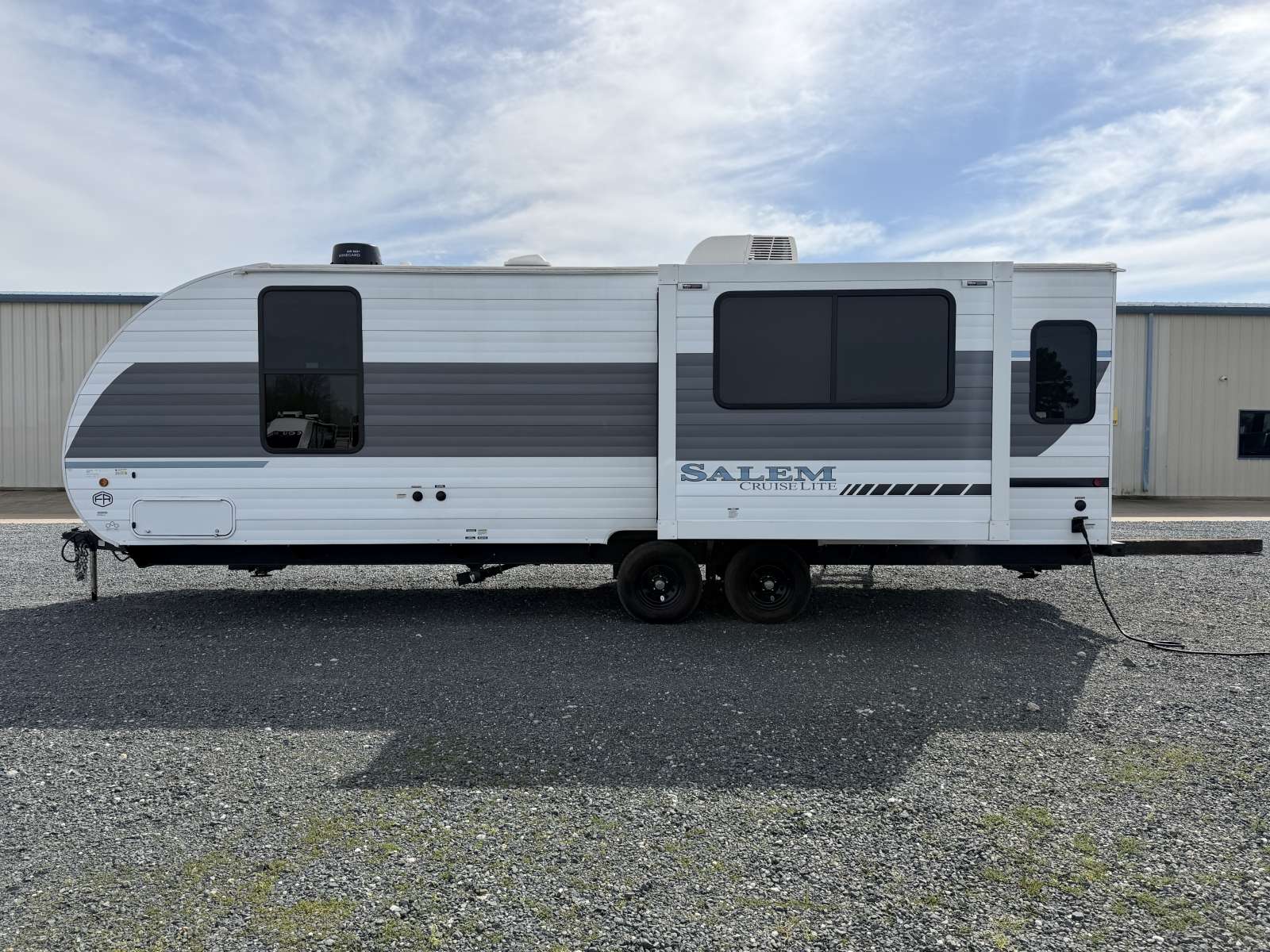 2025 Forest River Salem Cruise Lite 24RLXL - Image 4