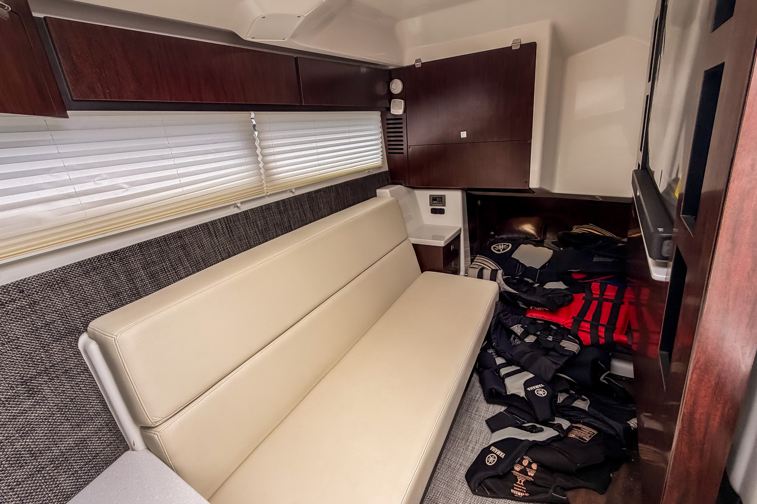 2022 Monterey 378SS - Image 33