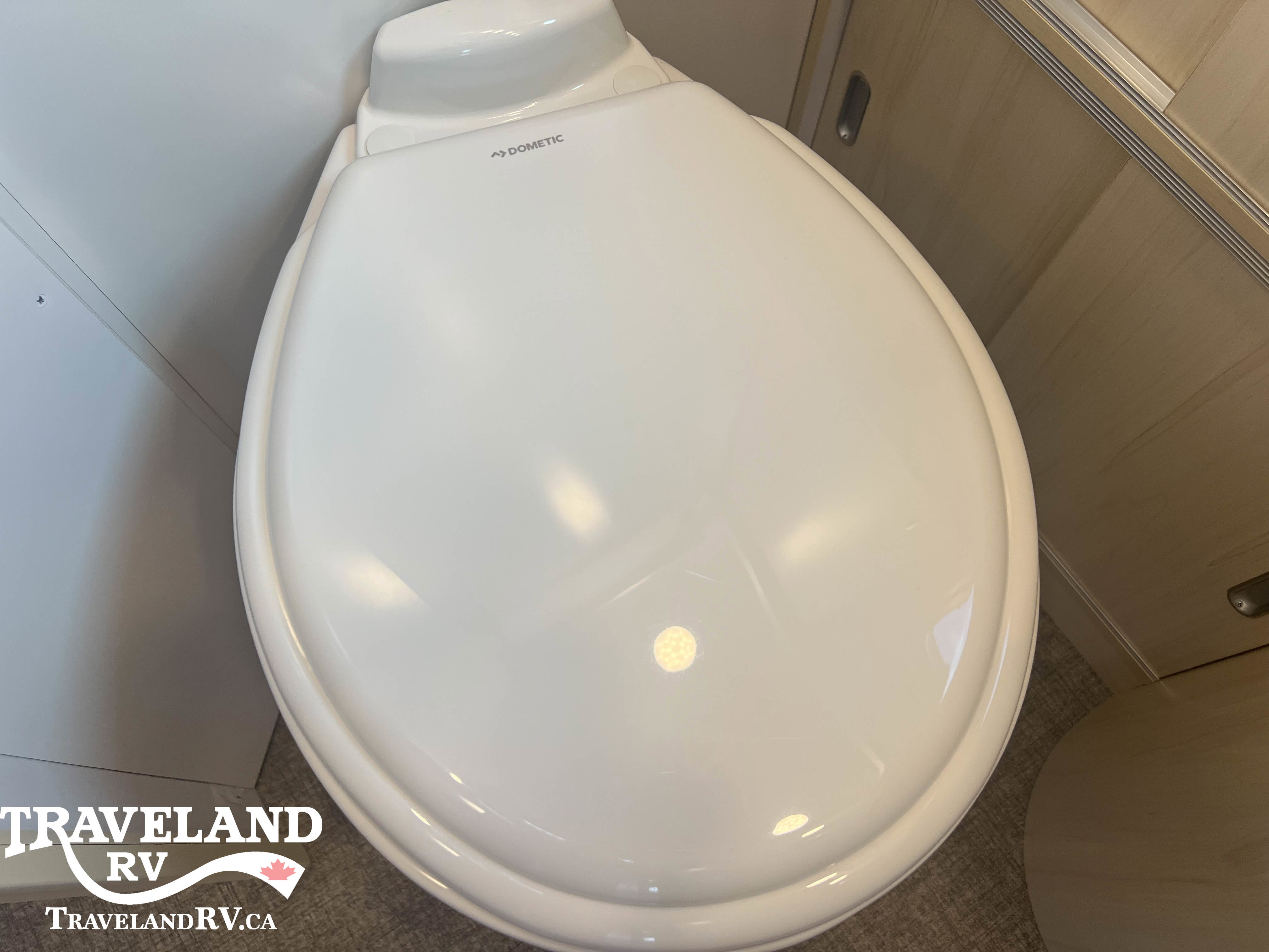 2026 Airstream Flying Cloud 27FB - Image 31