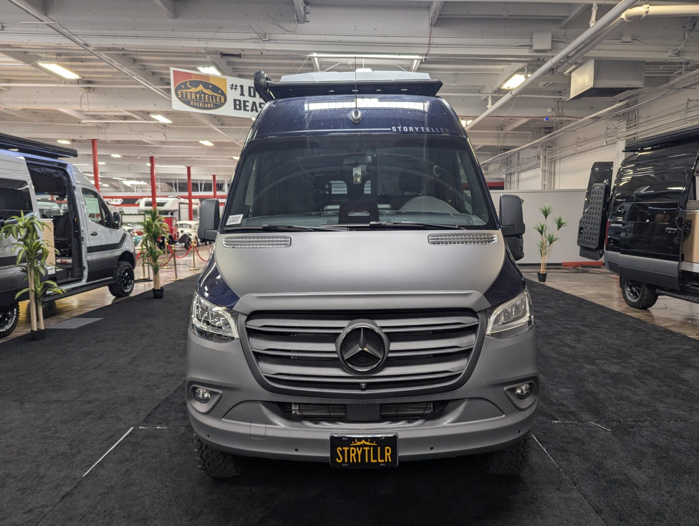 2027 Storyteller Overland Dark Mode XO - Image 2