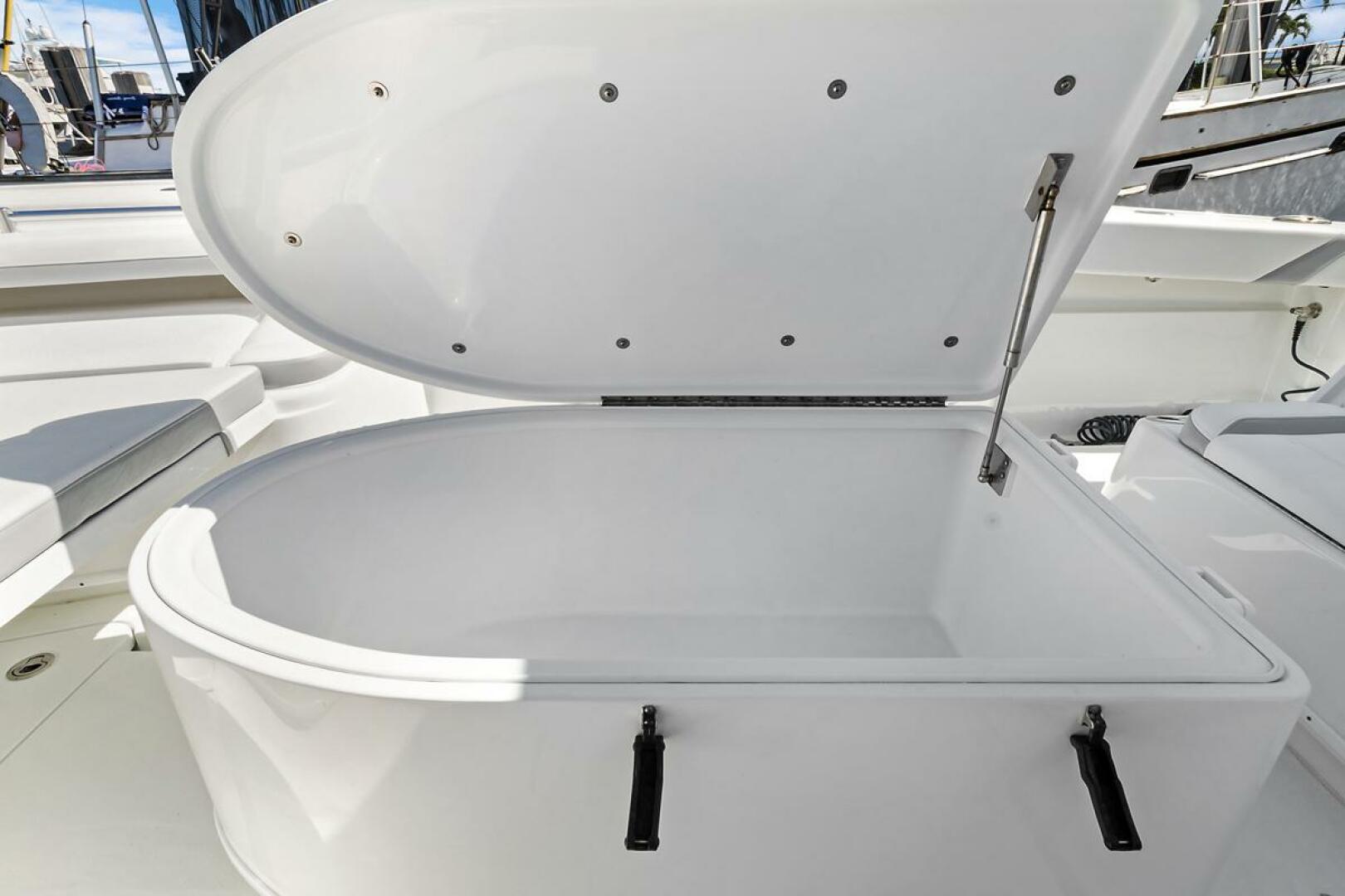 2020 Yellowfin Center Console - Image 13