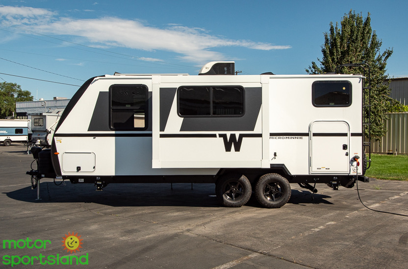 2027 Winnebago Micro Minnie 2200MBH - Image 6