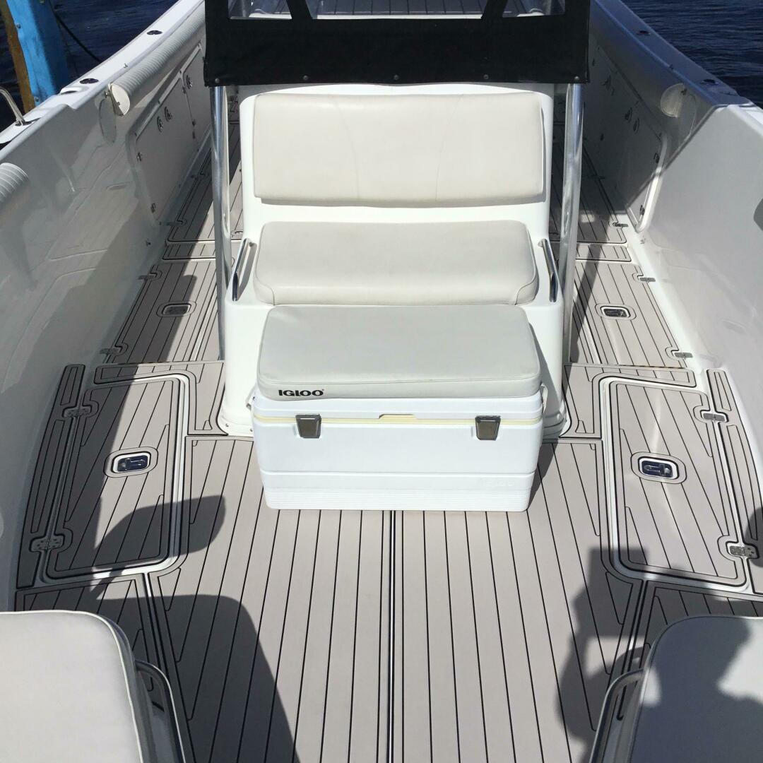 2004 Century 3200 Center Console - Image 10