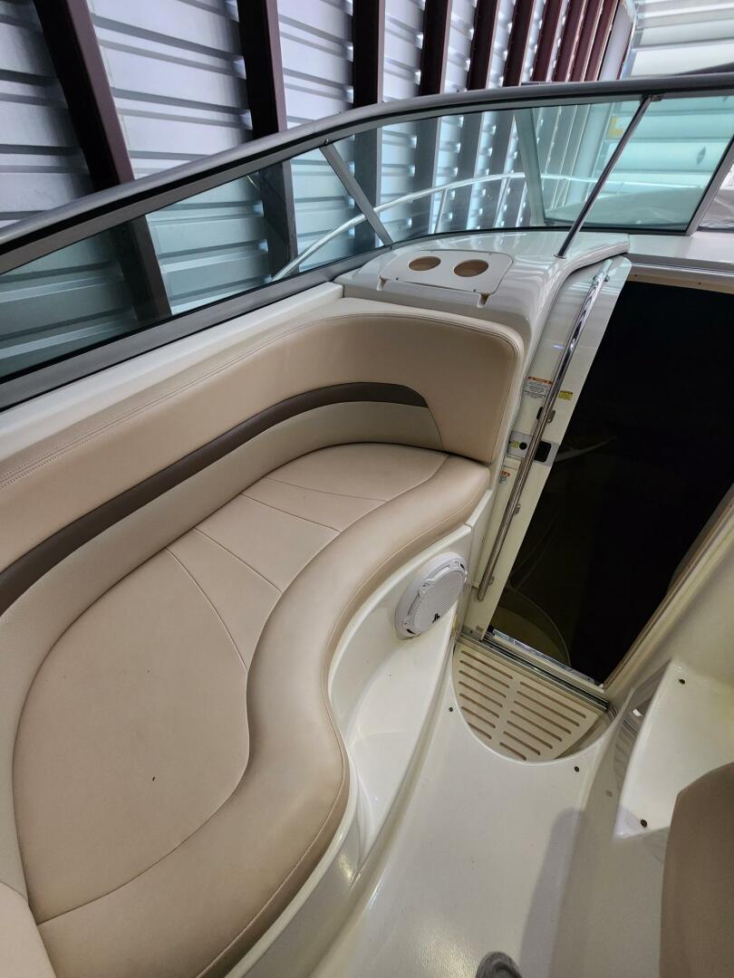 2006 Chaparral Signature 290 - Image 17